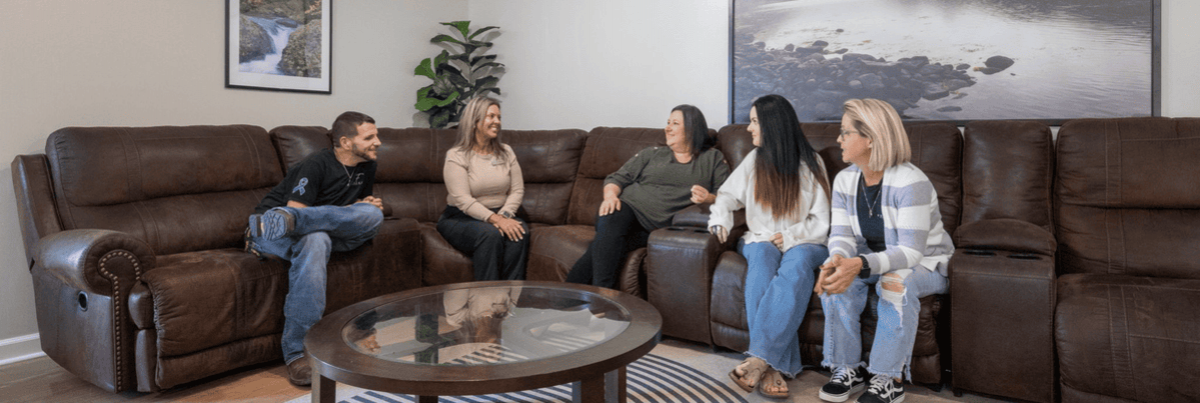 A group of woman form an everlasting relationship during their outpatient program for substance abuse